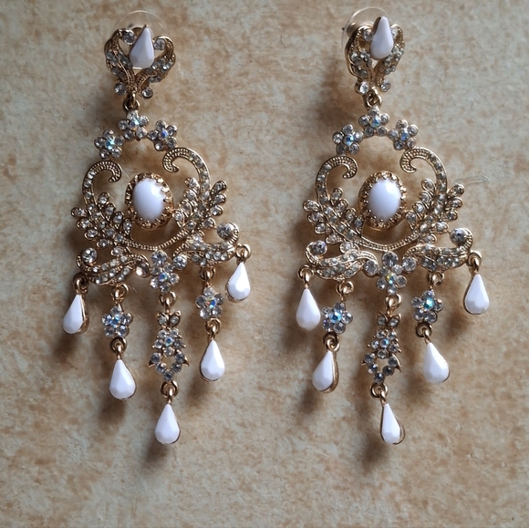 Mia Collection Chandelier Earrings - Picture 3 of 3
